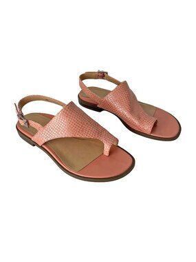 Vionic Ella Sandals in pinky/coral snakeskin leather